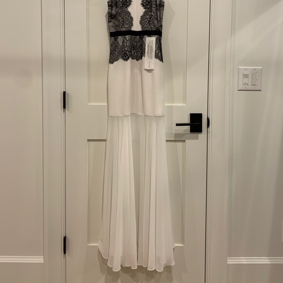 BCBG Georgianna Evening Gown - Picture 2 of 5
